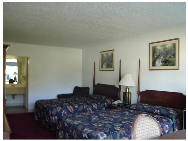 Red Carpet Inn Jesup Chambre photo