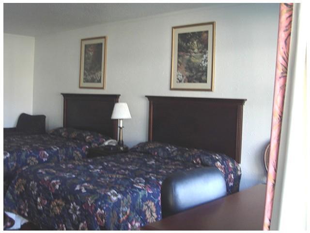 Red Carpet Inn Jesup Chambre photo
